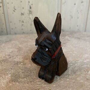 Cute vintage hand painted wooden Scottie dog